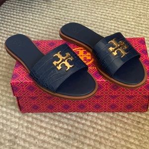 ON HOLD FOR BUYER- Tory Burch Everly slides